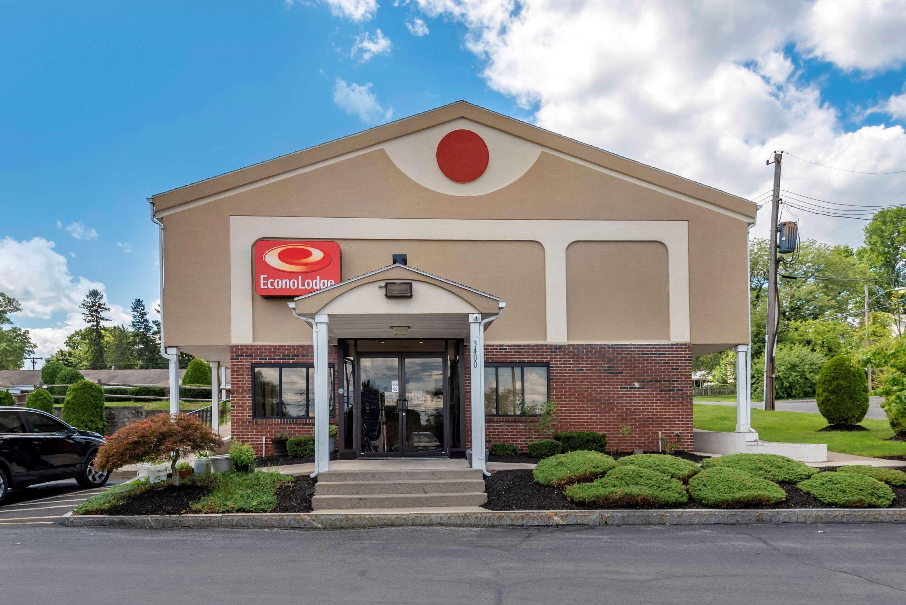 Econo Lodge Dewitt I-90 Exterior foto