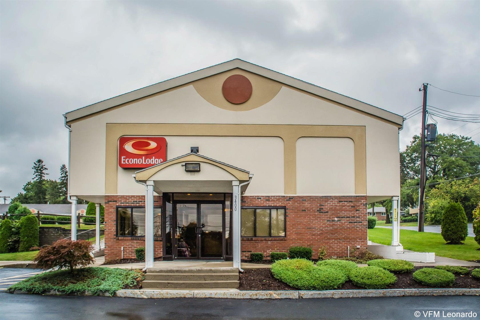 Econo Lodge Dewitt I-90 Exterior foto